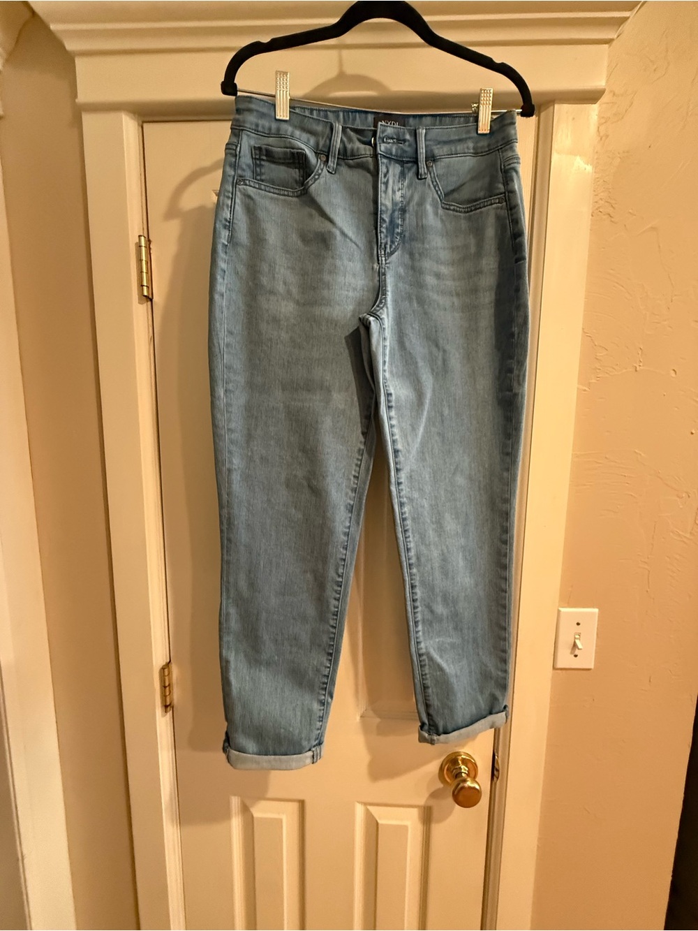 NYDJ Margot girlfriend size 6 like new